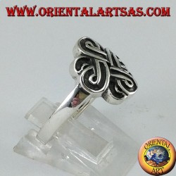 Silver ring with the knot of Saint John or Bowen's knot