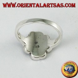 Bague en argent avec le noeud de Saint John ou le noeud de Bowen