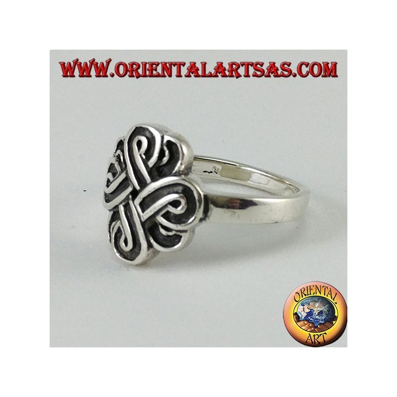 Anello in argento con il nodo di san Giovanni o nodo di Bowen