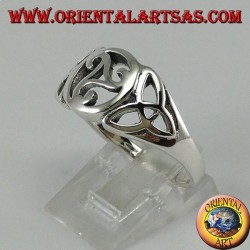 Silver ring with central triskell and two knots of tyrone