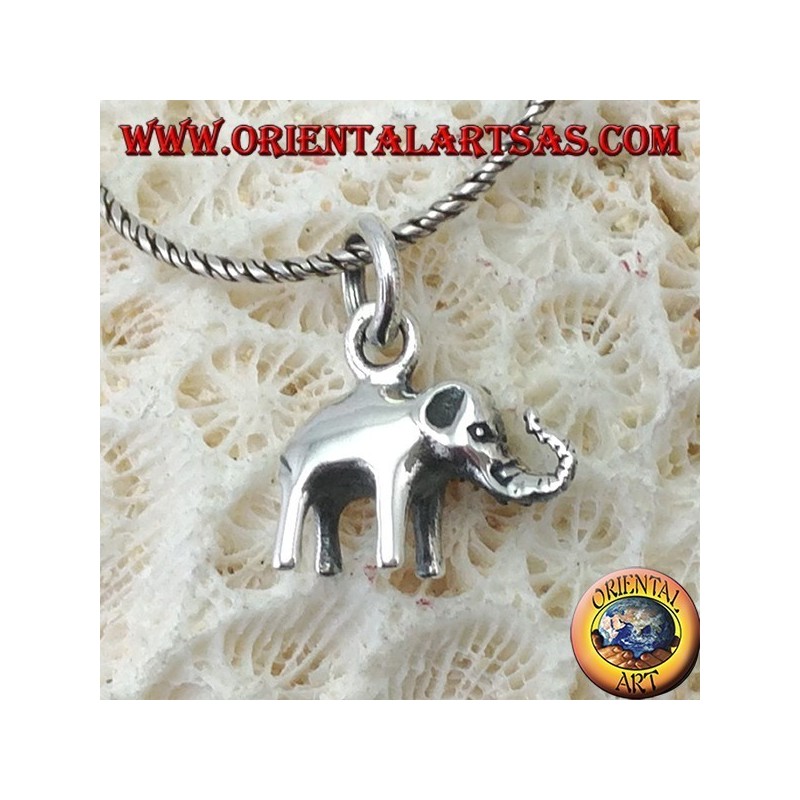Petit pendentif éléphant en argent avec proboscis