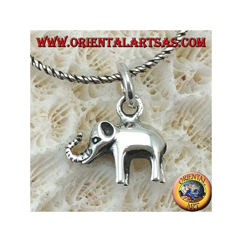 Petit pendentif éléphant en argent avec proboscis