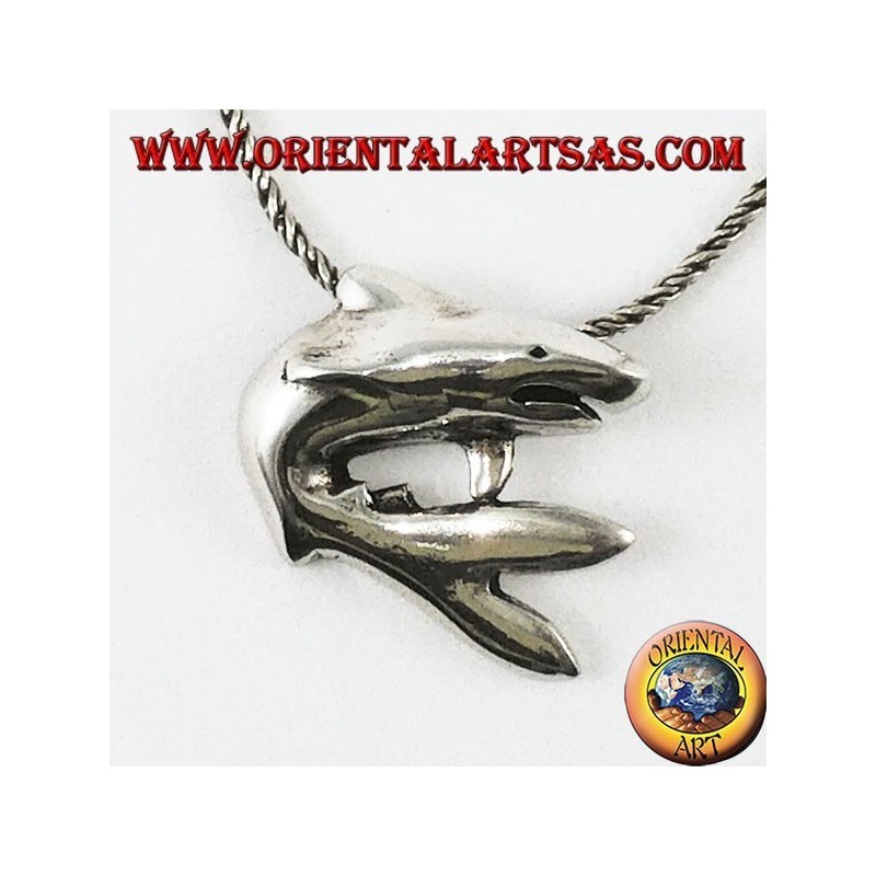 Pendant in silver the shark