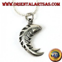 Silver herringbone pendant