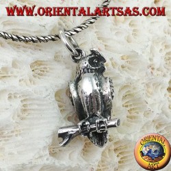 Pendentif en hibou argenté sur la branche tridimensionnelle