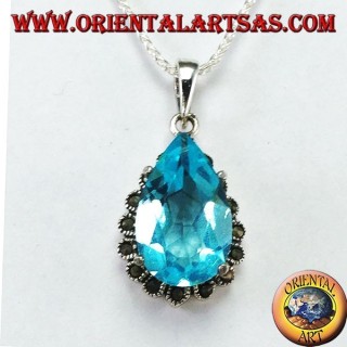 Colgante de plata con topacio azul en forma de gota con marcasitas