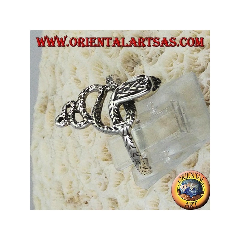Bague en argent en forme de serpent cobra