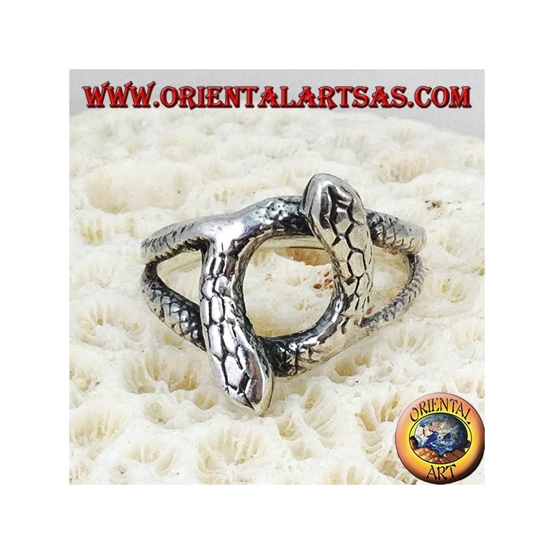 Silberner Ring mit 2 Schlangen, die sich drehen