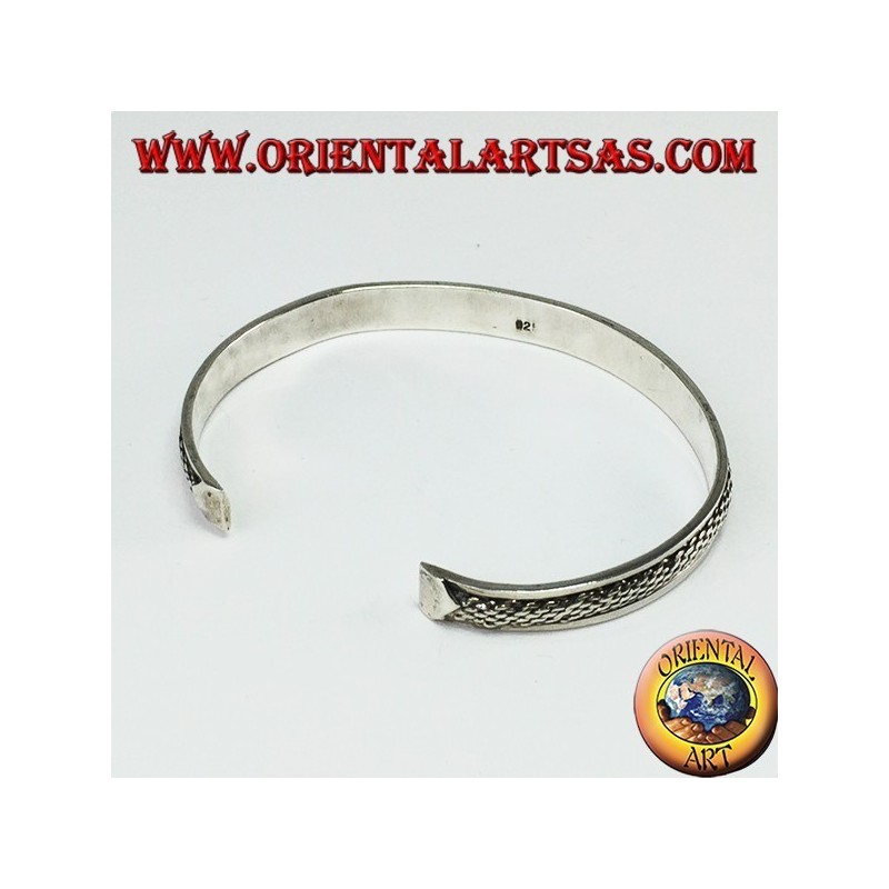 Rigid bracelet in 925 silver with a twisted braided insert