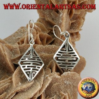 Pendientes en plata con rombo perforado