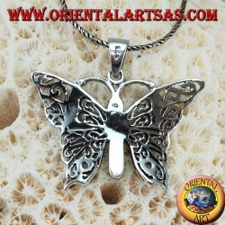 Pendentif en argent sous la forme d'un grand papillon
