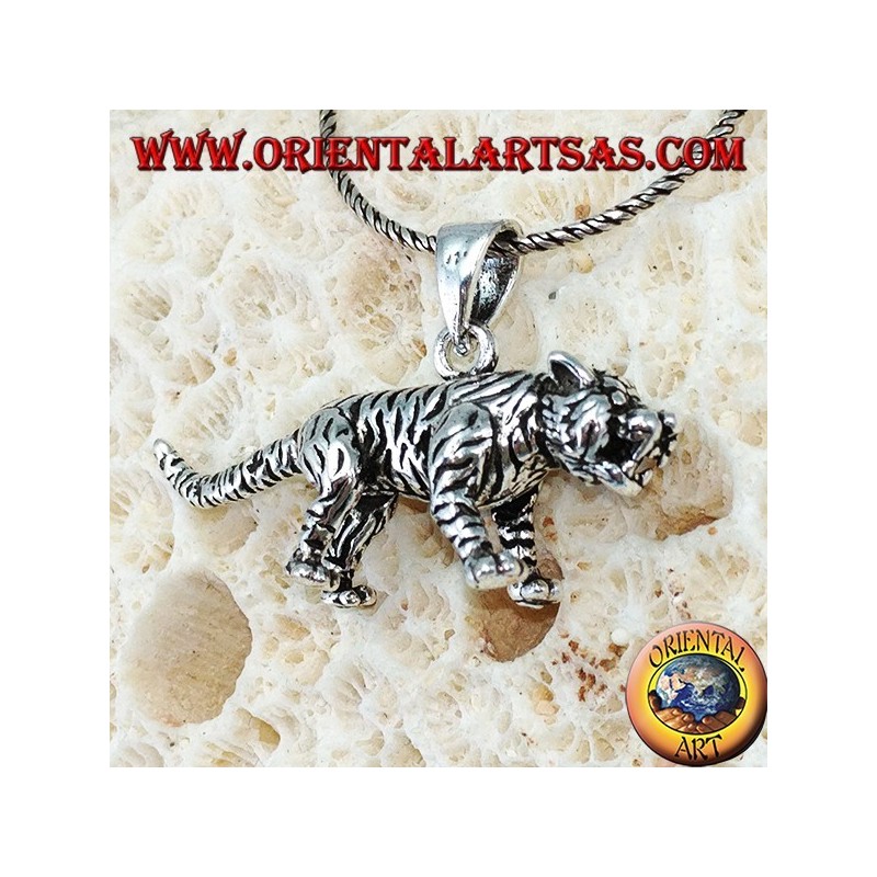 Ciondolo in argento tigre tridimensionale grande