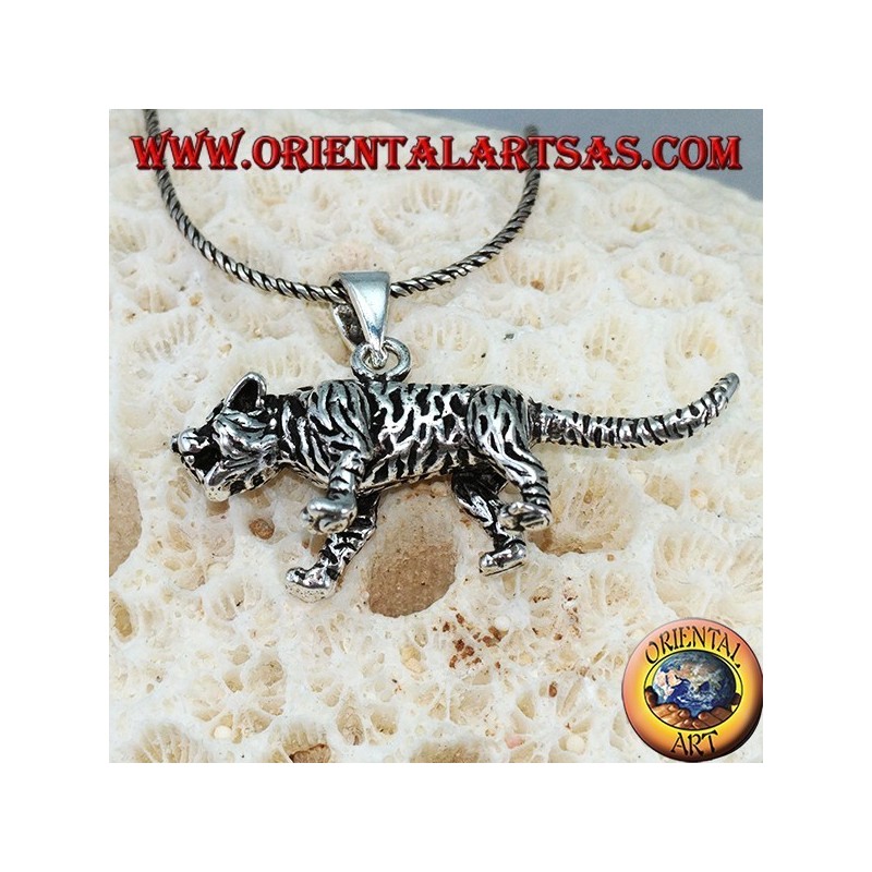 Ciondolo in argento tigre tridimensionale grande