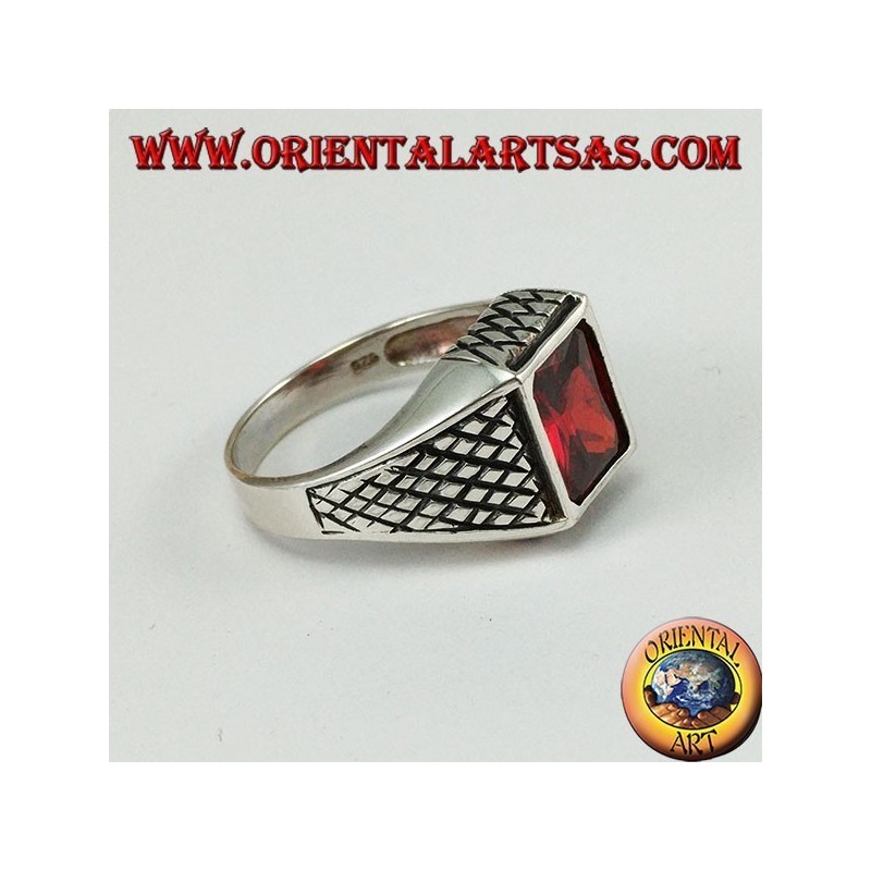 Anillo de plata para hombres con granate facetado rectangular