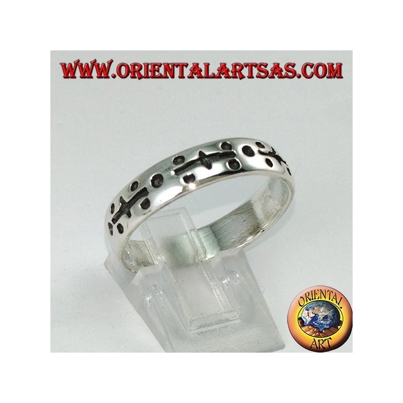 Anello a fedina in argento incisa a mano con puntini