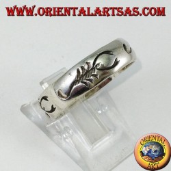 Silberner Bandring mit eingelegter Skorpion