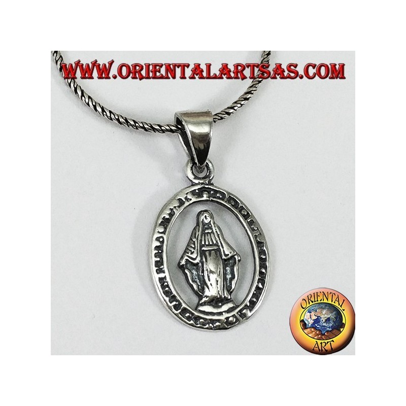 Silberner Anhänger mit der Madonna von Lourdes