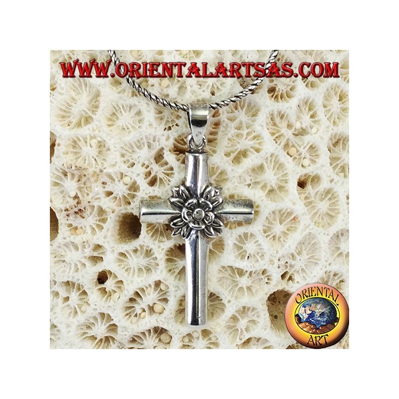 Ciondolo in argento la rosa nella croce