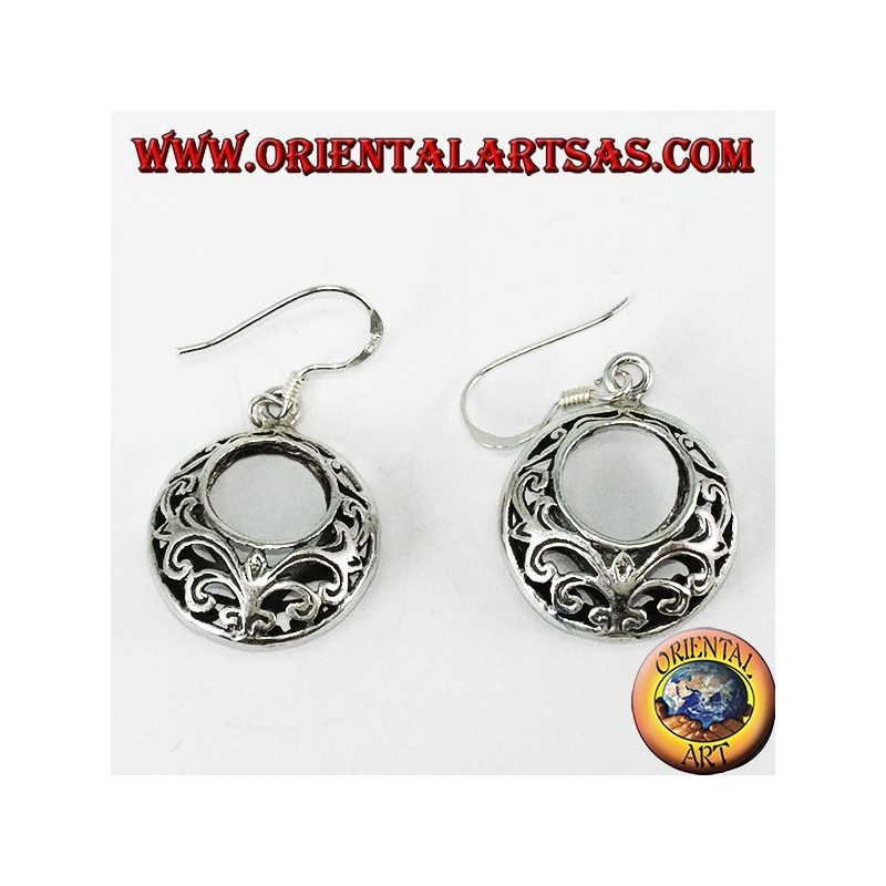 Perforated round silver earrings