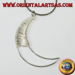 Colgante de luna de plata hecho a mano