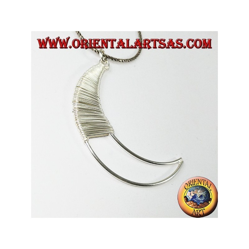 Pendentif lune d'argent fait à la main