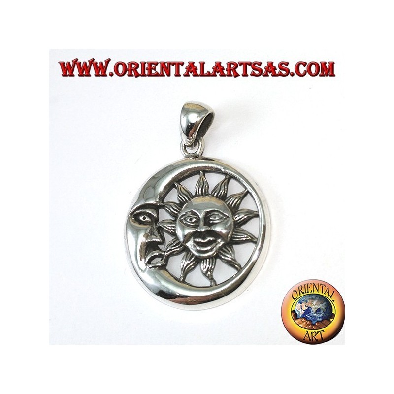 Pendentif en argent soleil dans la lune