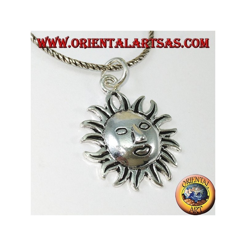 Pendentif en argent le visage du soleil