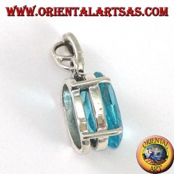 Silberanhänger mit oval-blauem Topas-Set