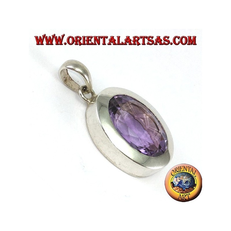 Colgante de plata con una hermosa amatista natural con un marco simple