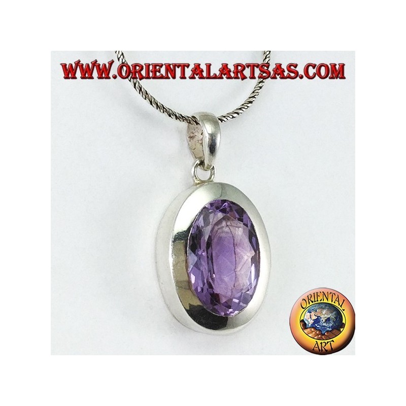 Colgante de plata con una hermosa amatista natural con un marco simple