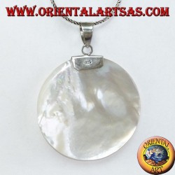 Anhänger mit rundem Perlmutt und handgefertigtem Silberhaken