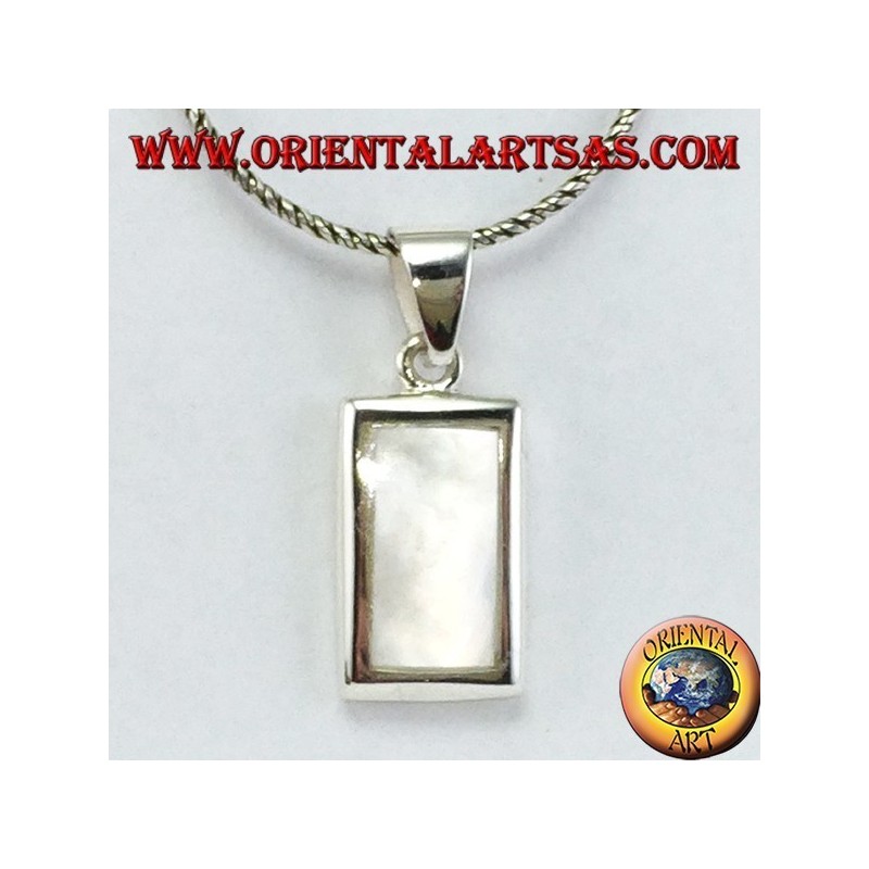 Colgante de plata con un conjunto de madreperla rectangular
