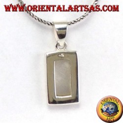 Colgante de plata con un conjunto de madreperla rectangular