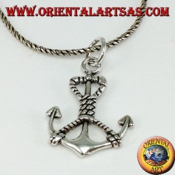 Colgante de plata con ancla marina con cuerda (medio)