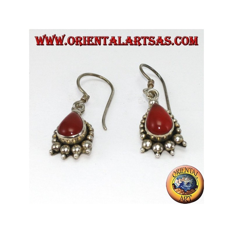 Boucles d'oreilles en argent avec cornaline décorée de pois argentés