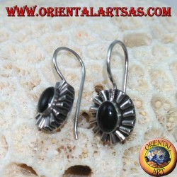 Pendientes de plata con ónice ovalado y contorno de ola