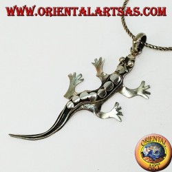 Colgante en plata gecko con tachuelas en la parte posterior