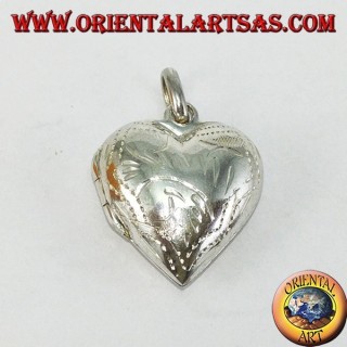 Silver pendant Inlaid heart photo frame (small)