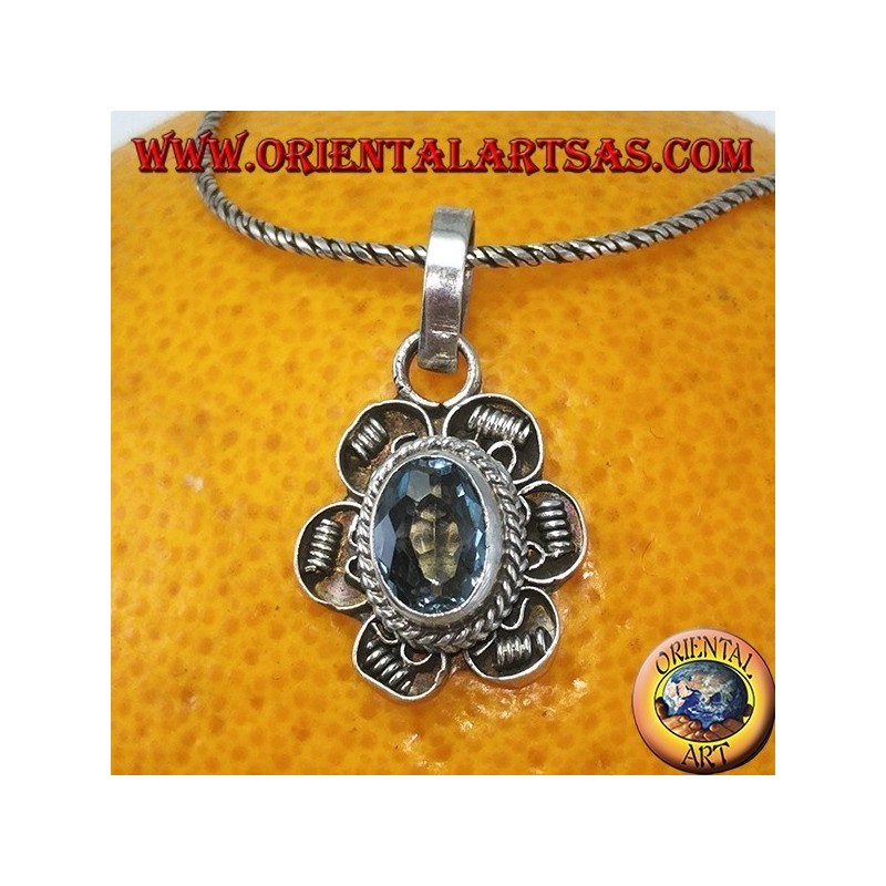 Pendant in silver flower with oval blue Topaz