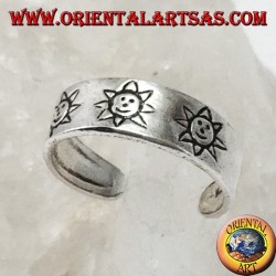 Anillo de plata de pies o falange con sol incrustado