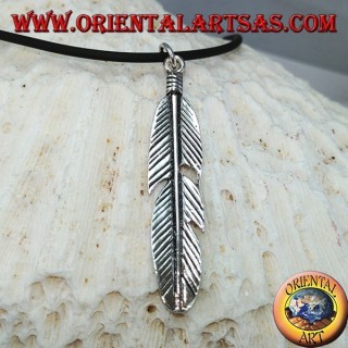 Colgante en plata pluma símbolo de purificación de los nativos de América