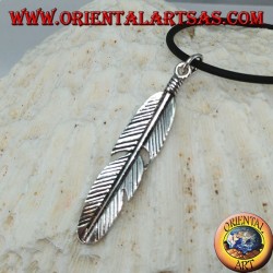 Colgante en plata pluma símbolo de purificación de los nativos de América