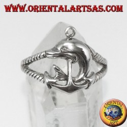 Anillo de plata todavía marino con delfín