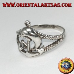 Anillo de plata todavía marino con delfín