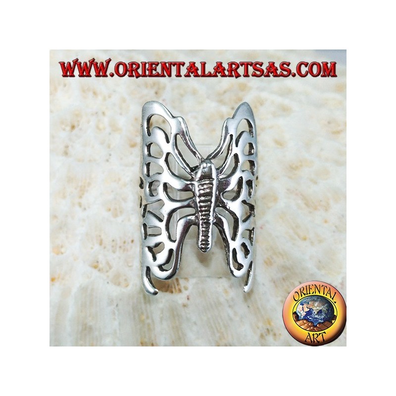 Gran anillo de plata mariposa perforada