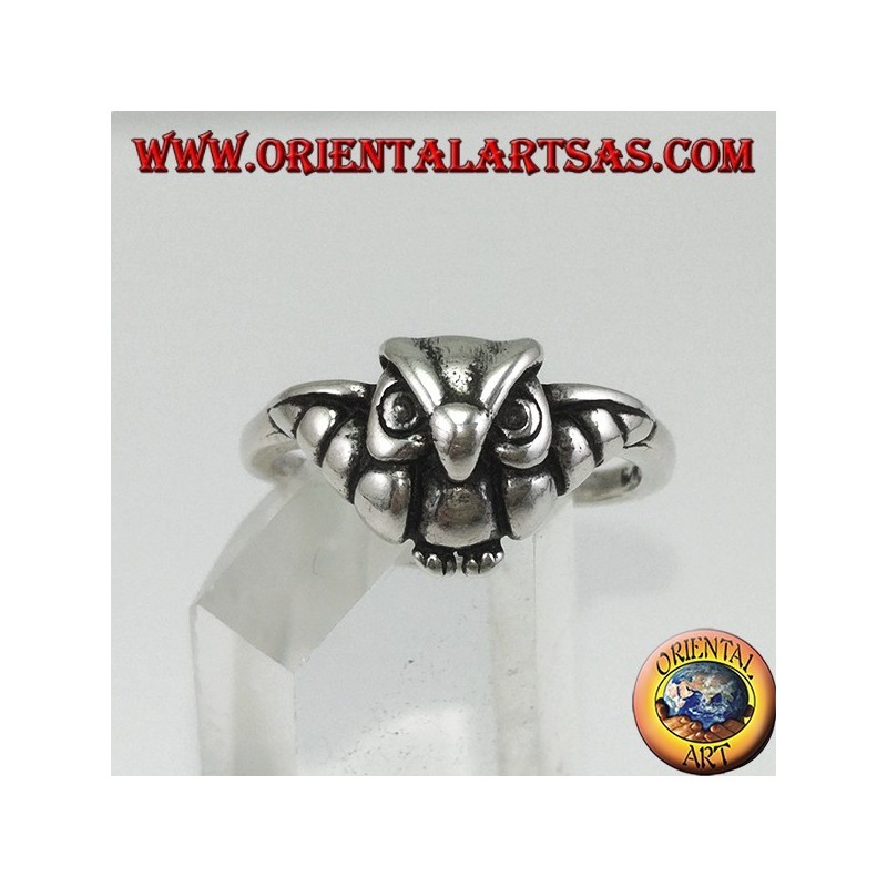 Petite bague en argent avec hibou