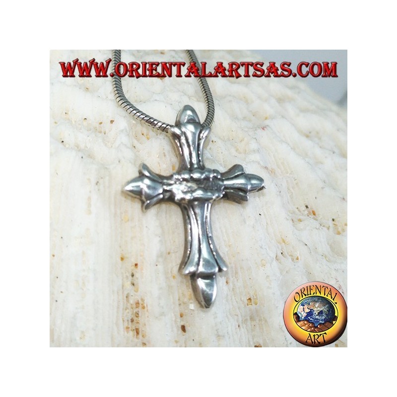 Pendentif en argent avec croix byzantine