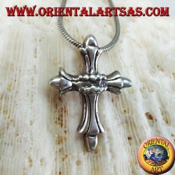 Colgante de plata con cruz bizantina