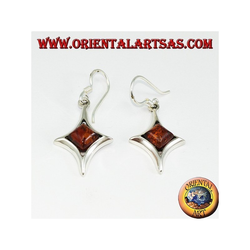 Belles boucles d'oreilles en argent avec de l'ambre