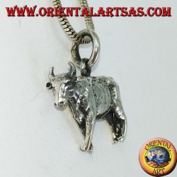Dreidimensionaler Stier Silber Anhänger